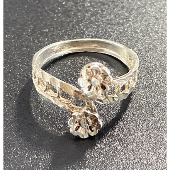 Vintage Sterling Silver Two Flower Hammered Modernist Ring Size 6.5 - Picture 2 of 5